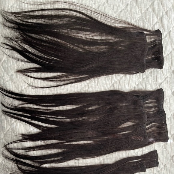 Hair extentions - Picture 1 of 2